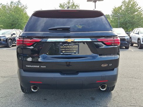 Used 2022 Chevrolet Traverse LT image 5
