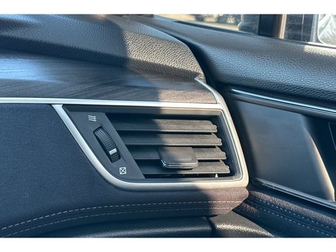 Used 2018 Honda Clarity Touring image 28