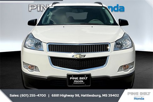 Used 2011 Chevrolet Traverse LS image 3