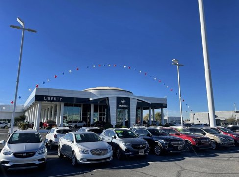 Used 2015 Buick Encore FWD image 46