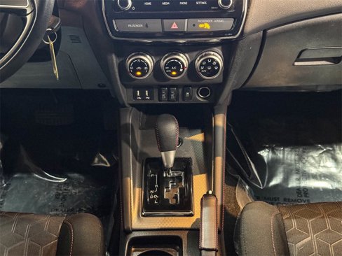 Used 2022 Mitsubishi Outlander Sport LE image 26