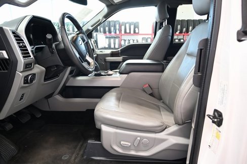 Used 2015 Ford F150 Lariat image 13