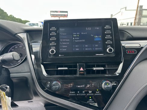 Used 2023 Toyota Camry SE image 28