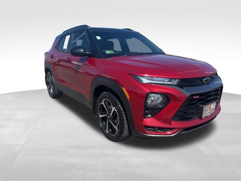 Used 2021 Chevrolet TrailBlazer RS w/ Technology Package image 3