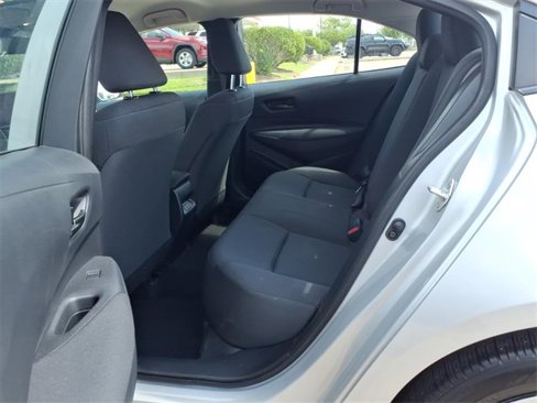 Used 2024 Toyota Corolla LE image 15