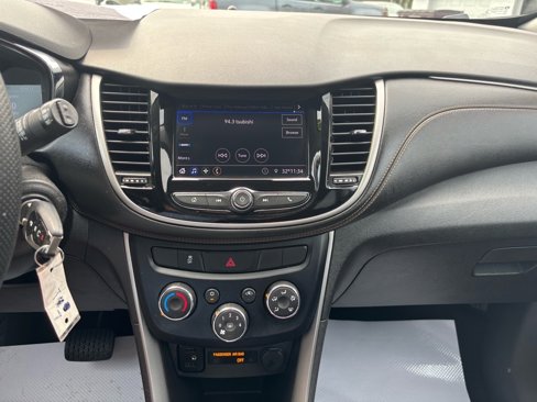 Used 2020 Chevrolet Trax LT image 27