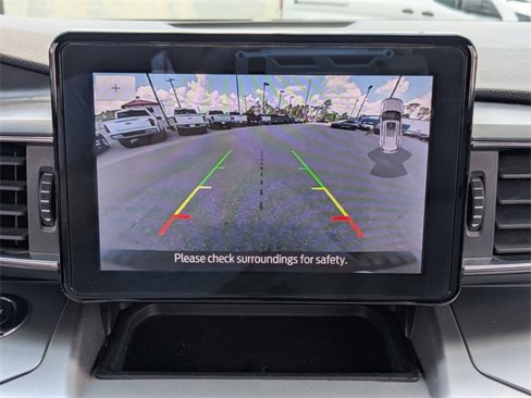 Used 2022 Ford Explorer XLT w/ Equipment Group 202A image 20