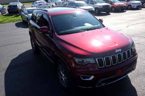 Used 2018 Jeep Grand Cherokee Limited image 12