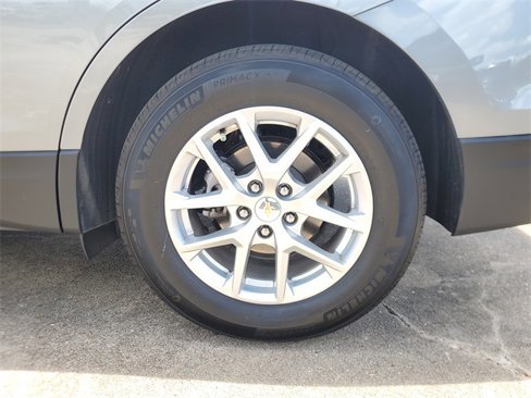 Used 2024 Chevrolet Equinox LT image 9