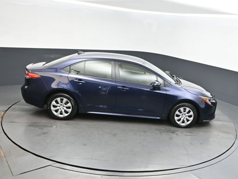Used 2023 Toyota Corolla LE image 36