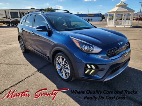 Used 2022 Kia Niro Touring Special Edition image 1