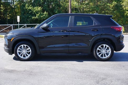 Used 2024 Chevrolet TrailBlazer LS image 3