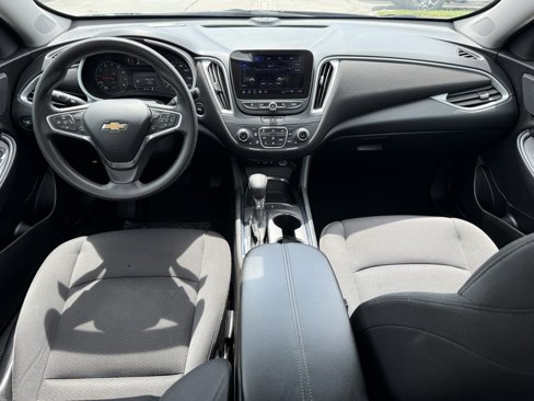 Used 2023 Chevrolet Malibu LT image 13