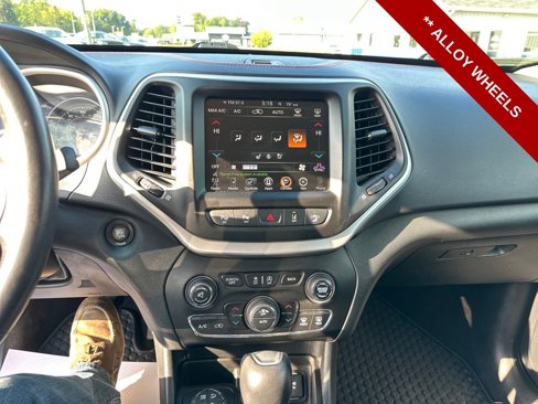 Used 2016 Jeep Cherokee Trailhawk w/ Leather Interior Group image 20