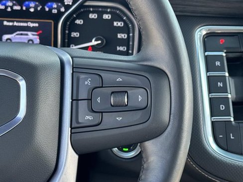 Used 2021 GMC Yukon SLT w/ SLT Luxury Plus Package image 28