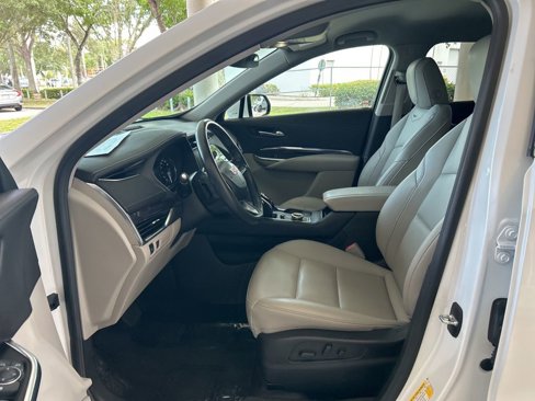 Used 2021 Cadillac XT4 Luxury image 5