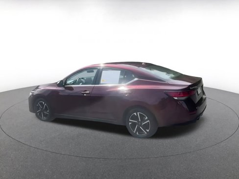 Used 2024 Nissan Sentra SV image 11