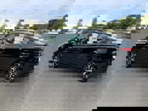 New 2025 Nissan Versa S image 3