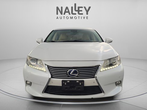 Used 2013 Lexus ES 300h image 8
