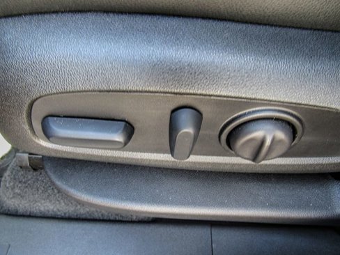 New 2024 GMC Terrain SLT w/ Tech Package image 15