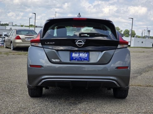 Used 2024 Nissan Leaf S image 10