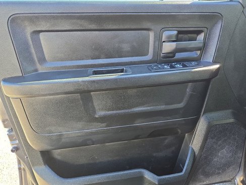 Used 2019 RAM 1500 Express image 17