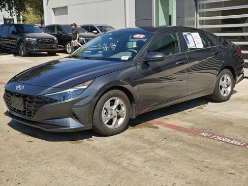 Used 2023 Hyundai Elantra SE image 5