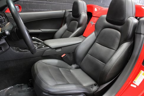 Used 2013 Chevrolet Corvette Grand Sport w/ 3LT Preferred Equipment Group image 38