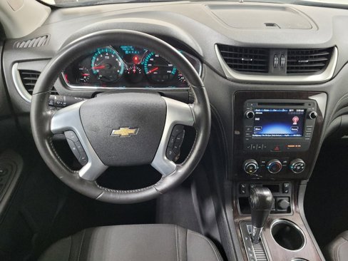 Used 2017 Chevrolet Traverse LT w/ Style and Technology Package image 22