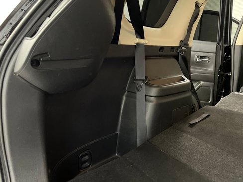 Used 2020 Mitsubishi Outlander SE image 32