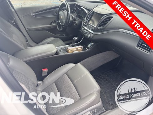 Used 2017 Chevrolet Impala LT image 8