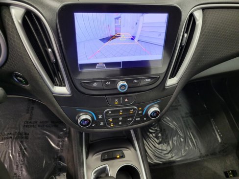 Used 2024 Chevrolet Malibu LT image 15