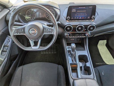 Used 2021 Nissan Sentra SV image 6