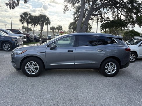 Used 2020 Buick Enclave Essence image 4
