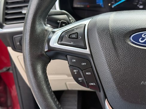 Used 2018 Ford Edge Titanium w/ Technology Package image 19