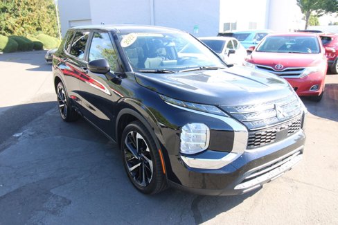 Used 2022 Mitsubishi Outlander ES image 7