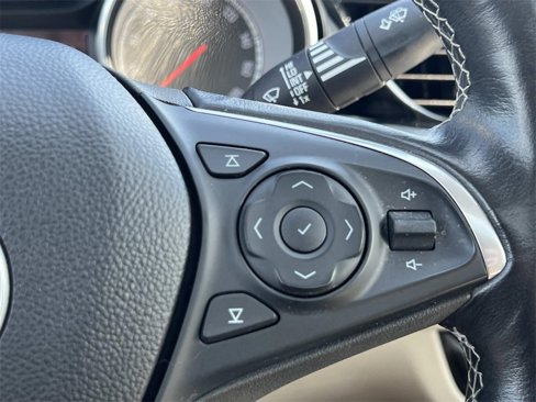 Used 2018 Buick Regal Essence w/ Driver Confidence Package #1 image 22