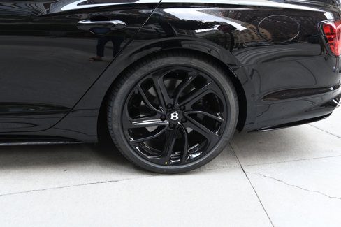 New 2025 Bentley Flying Spur Plug-In Hybrid image 22