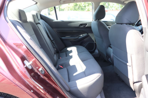 Used 2023 Nissan Altima 2.5 SV image 13