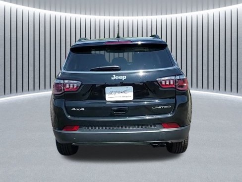 Used 2022 Jeep Compass Limited image 5