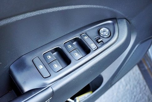 Certified 2024 Hyundai Venue Limited image 23