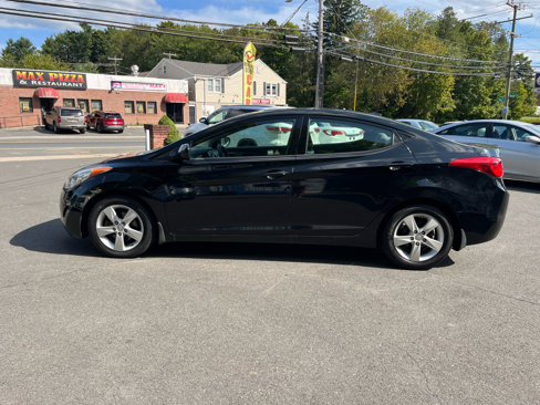 Used 2013 Hyundai Elantra GLS w/ Preferred Pkg image 2