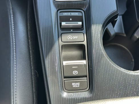 Used 2022 Honda Civic Touring image 29
