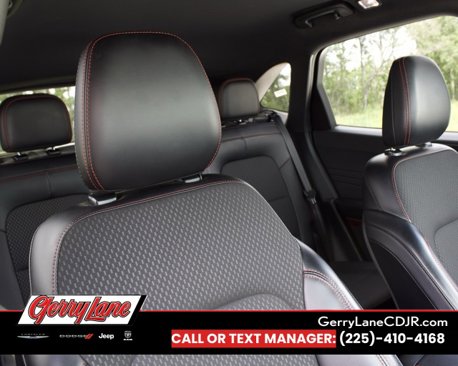 Used 2024 Ford Escape ST-Line w/ Cold Weather Package image 17