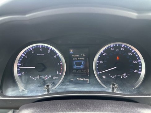 Used 2017 Toyota Highlander LE image 19