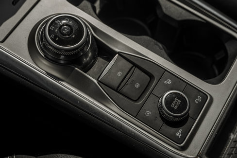 Used 2020 Ford Explorer ST w/ Premium Technology Package image 11