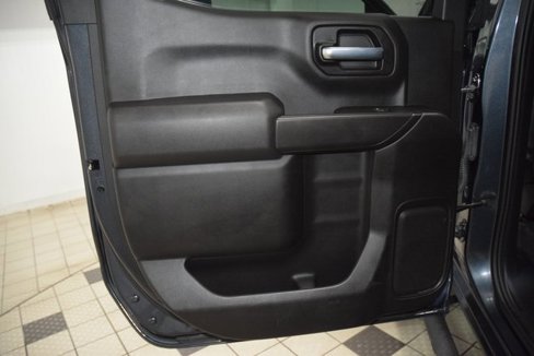 Used 2021 Chevrolet Silverado 1500 Custom image 40