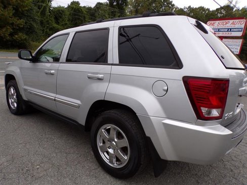 Used 2010 Jeep Grand Cherokee Laredo image 9