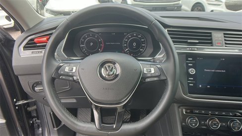 Used 2019 Volkswagen Tiguan SEL Premium R-Line image 26