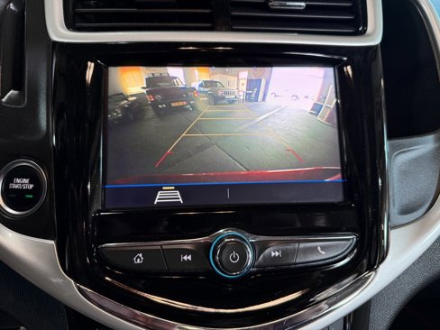 Used 2020 Chevrolet Sonic LT w/ Convenience Package image 36